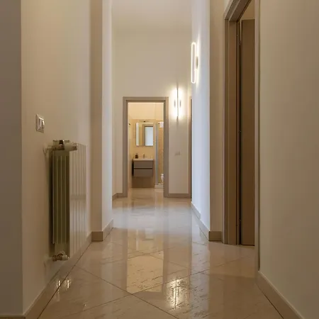 Palazzo Di Paola - Residenza Storica * 拉奎拉